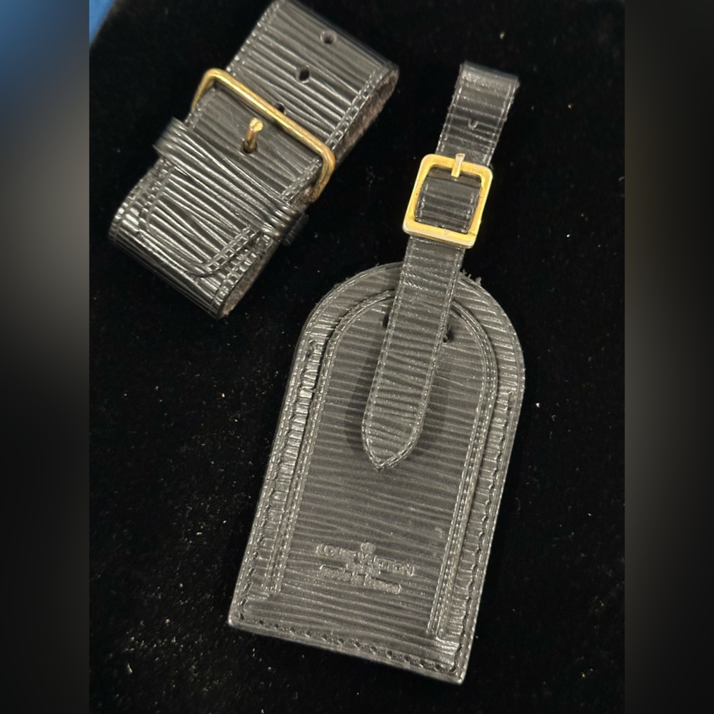 Louis Vuitton Epi Black Luggage Tag & Poignet Set